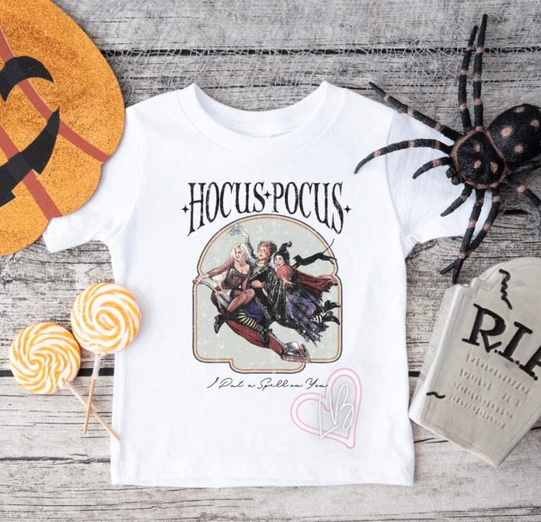 Flying🧹 💚HOCUS POCUS🖤